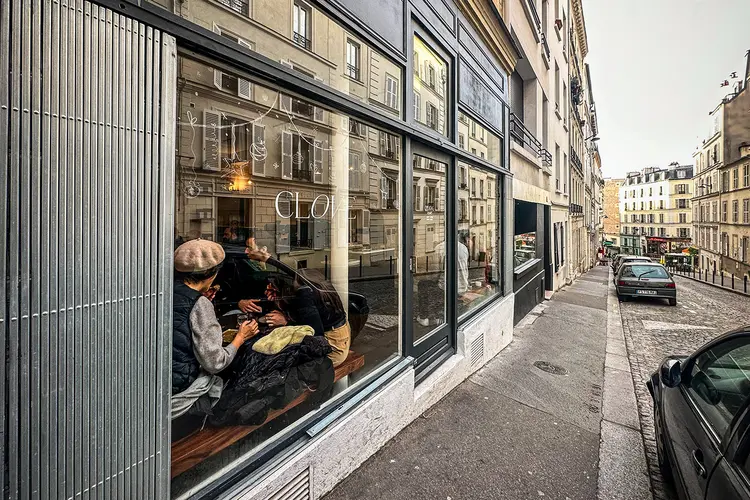 Clove Coffee Shop: localizado no 18º arrondissement, no encantador bairro de Montmartre (Carolina Gehlen/Exame)