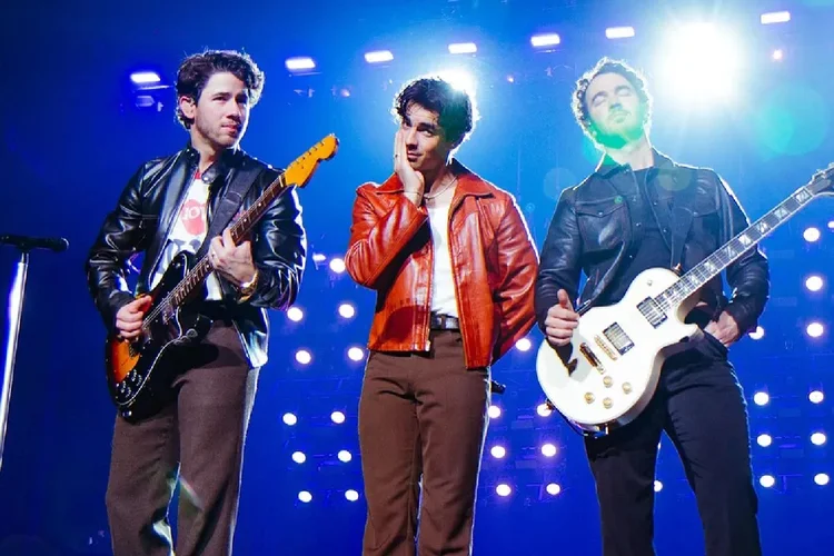 A banda Jonas Brothers é uma das atrações internacionais com shows marcados no Brasil (Reprodução)