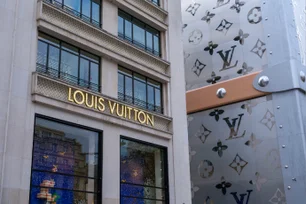 Imagem referente à matéria: Vendas da LVMH, maior grupo de luxo do mundo, caem 3% com retração maior na Ásia