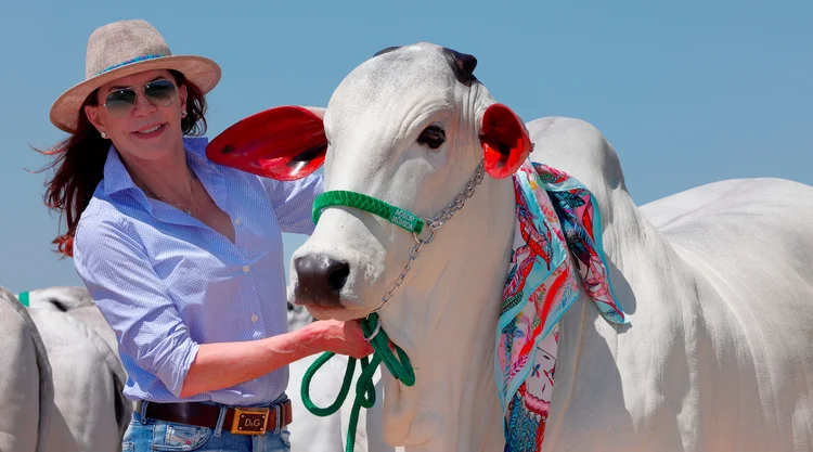 Mônica Marchett, do Grupo Agropecuária Mônica: referência na evolução genética da raça Nelore (MÔNICA MARCHETT/Divulgação)