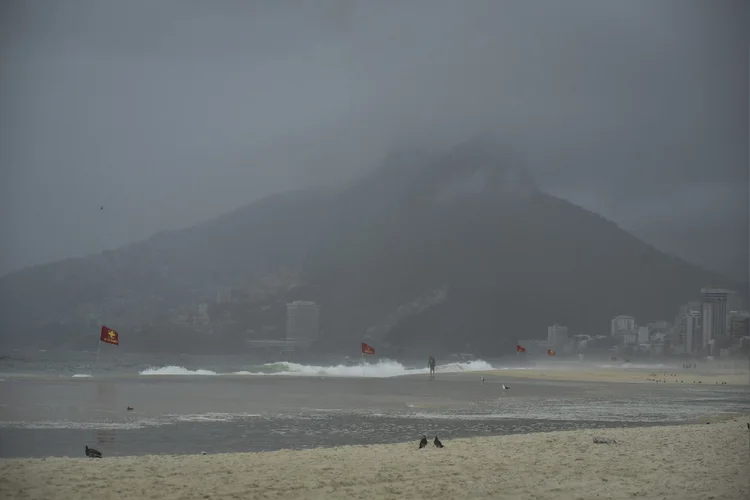 Rio de Janeiro: pluviômetros registraram 287,7 milímetros de chuva até esta quarta-feira (Anadolu /Getty Images)