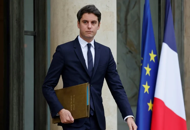 Attal sucede Élisabeth Borne, de 62 anos, que renunciou ontem depois que Macron indicou a ela que desejava nomear um novo primeiro-ministro (AFP/AFP Photo)