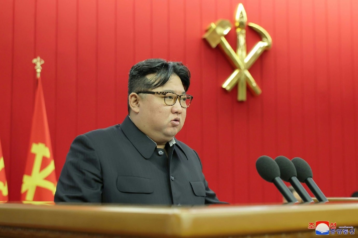Kim Jong-un: 'É hora de estar mais preparado para a guerra do que nunca'