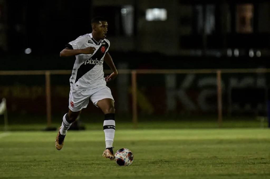 Vasco x Flamengo de Guarulhos: onde assistir, horários e escalações pela Copinha