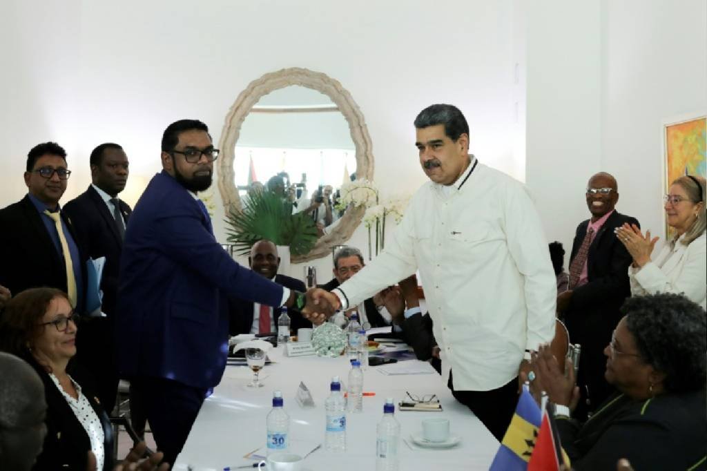 Reunião Venezuela-Guiana sobre Essequibo: manter a paz sem mudar posições