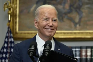 Biden diz que é “fantástico” estar de volta à Casa Branca após se recuperar de Covid
