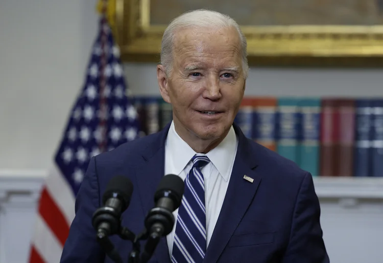 Biden respondeu se apresentando como herdeiro político de Bobby Kennedy (Anna Moneymaker/Getty Images)