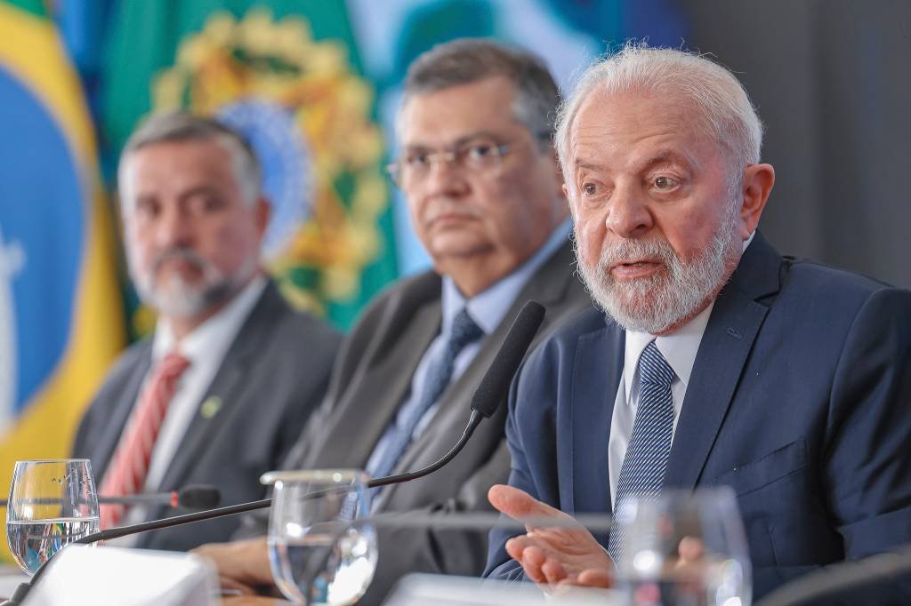 Lula deve sancionar projeto que acaba com saidinha de presos