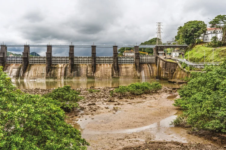 As projeções em Gatún sugerem que em março o nível da água cairá ainda mais (Walter Hurtado/Bloomberg/Getty Images)