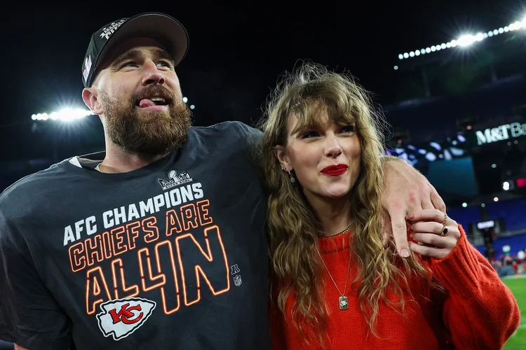 Travis Kelce: o fator Swift é obviamente uma grande parte do nome do jogador estar em evidência (Patrick Smith/Getty Images)