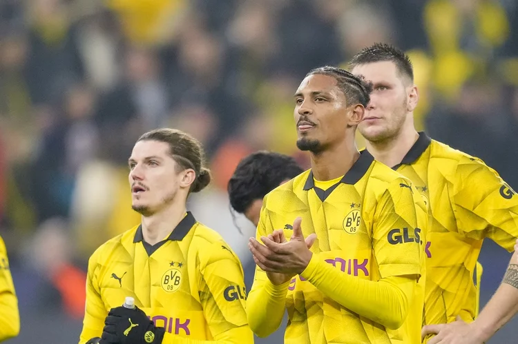 Após empatar com o Wolfsburg na última rodada do alemão, o Borussia agora retoma as atenções a Champions League (DeFodi Images/Getty Images)