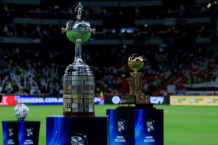 Libertadores: a fase de grupos do campeonato tem início marcado para o dia 3 de abril e deve terminar no dia 29 de maio (Franklin Jacome/Getty Images)