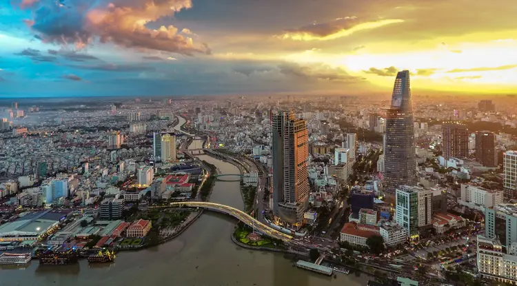 Vista de Saigon, no Vietnã, o melhor país para quem tem vontade de morar fora, segundo pesquisa (Reprodução / Getty)