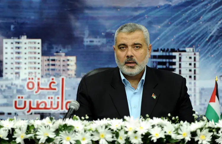 Hamas: chefe do movimento islâmico palestino Hamas, Ismail Haniyeh, deve negociar nesta quinta-feira no Egito uma nova trégua (PPO/Getty Images)