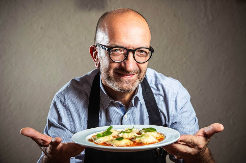 Chef Salvatore Loi traz autenticidade italiana ao novo Vezzoso Cucina, pertinho de São Paulo