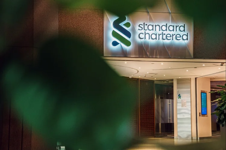 Sede do banco Standard Chartered em Londres (Lam Yik/Bloomberg /Getty Images)