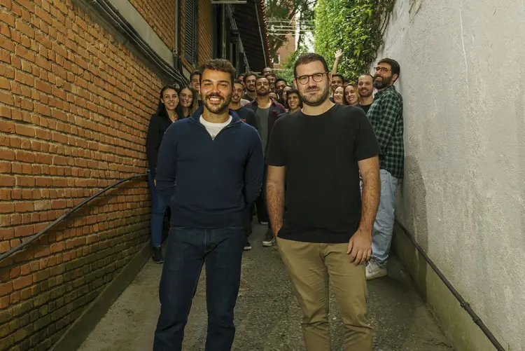 Os fundadores da Tino, Pedro Sônego e Luís Eduardo Cascão (Sendi Morais/Divulgação)