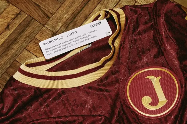 Como novo patrocinador, Consul 'limpa' uniforme do Juventus  (Divulgação/Consul)