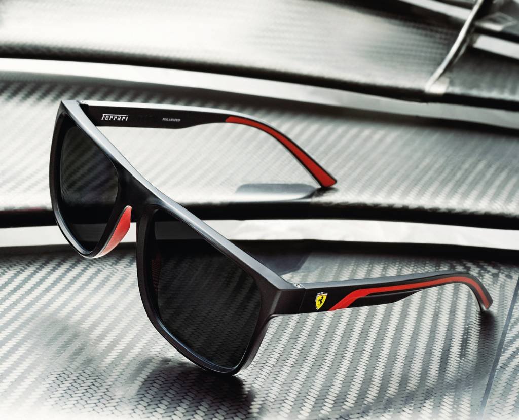 A nova coleção de óculos Ferrari que marca entrada no portfólio da EssilorLuxottica