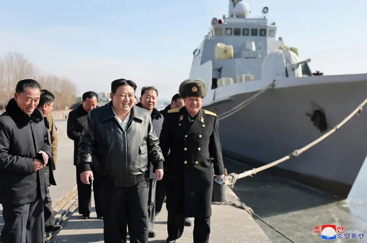 Kim Jong-Un: Na véspera, Pyongyang disparou vários mísseis balísticos de curto alcance no Mar do Japão (AFP/AFP Photo)