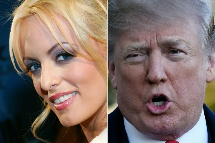 A atriz Storm Daniels e o ex-presidente Donald Trump, acusado de fazer pagamentos irregulares a ela (AFP)