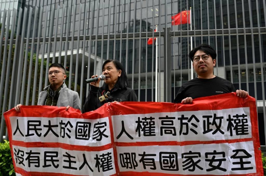 Ativistas protestam em Hong Kong contra nova lei de segurança nacional