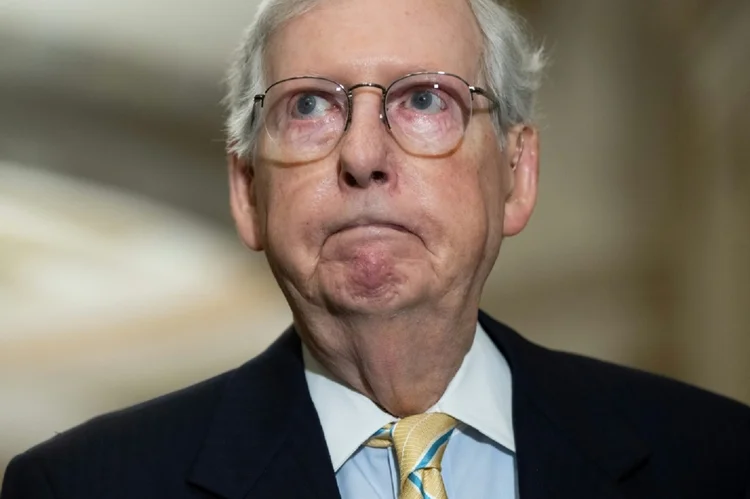 Líder dos republicanos no Senado desde 2015, McConnell esteve na linha de frente contra as políticas do governo do presidente democrata Barack Obama (AFP)