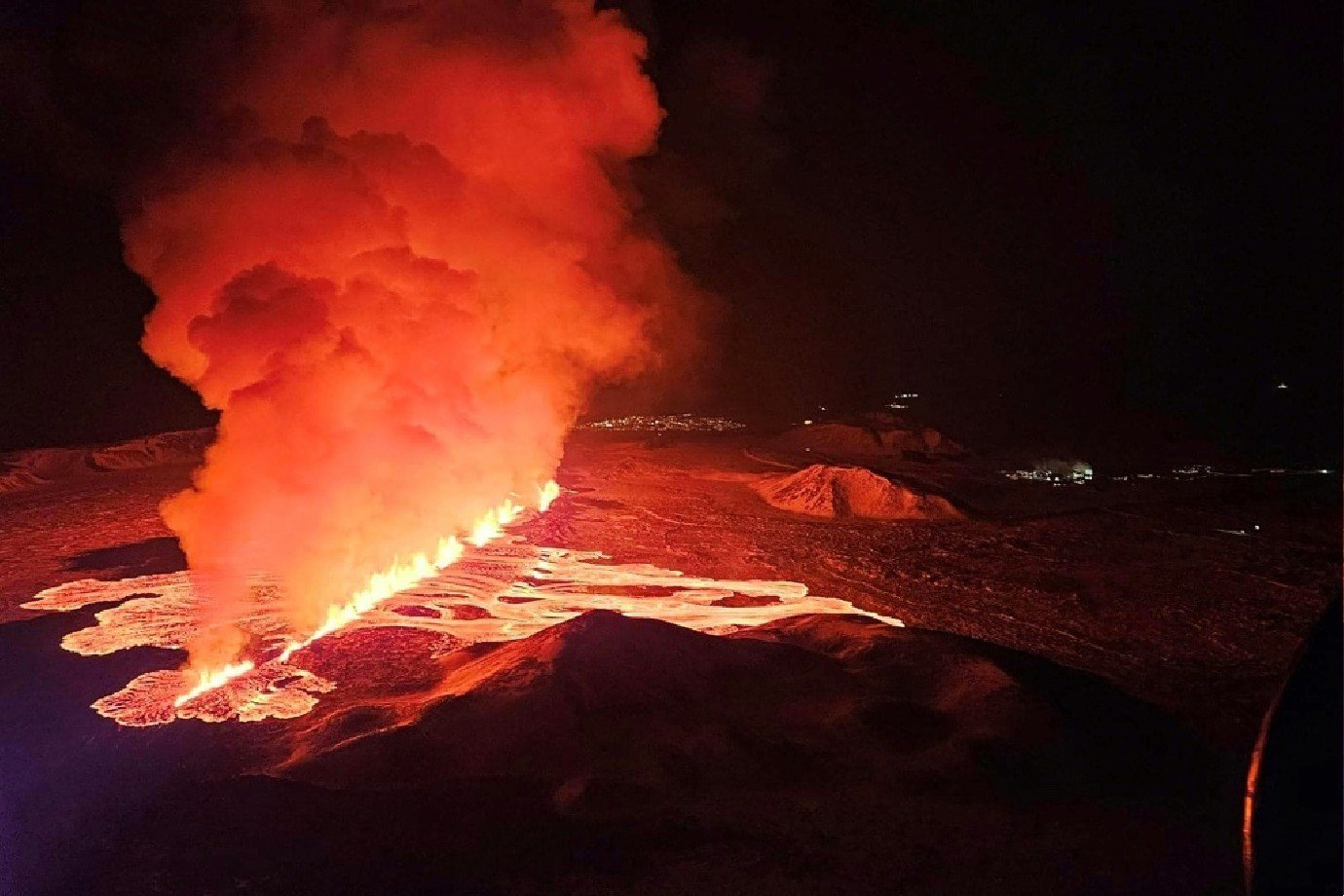 Rio de magma de Grindavik, na Islândia, teve fluxo recorde