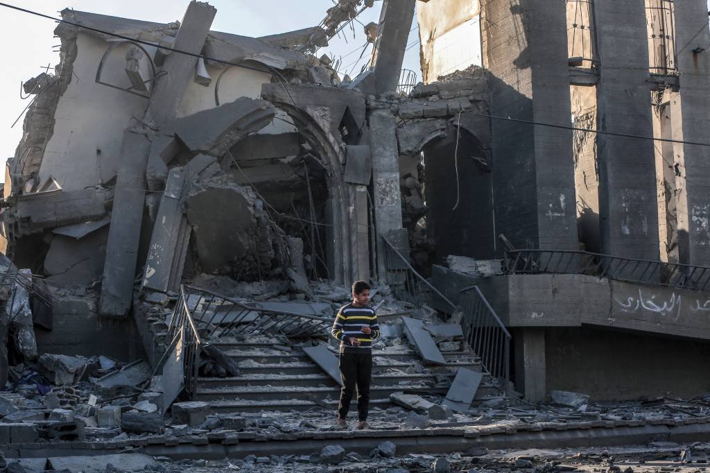 Sob pressão dos EUA, Israel promete aumentar a ajuda humanitária a Gaza