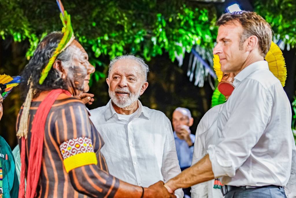 Lula diz que indígenas têm ‘pouca terra’ no Brasil e cobra dinheiro de países que desmataram