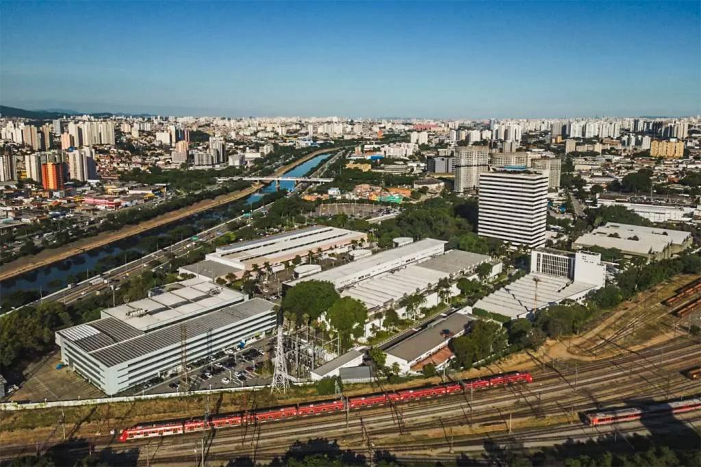 De galpão a escritório: maior complexo comercial de São Paulo atrai empresas para além da Faria Lima