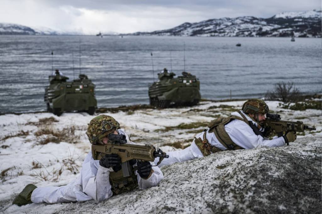 Otan treina para uma ameaça da Rússia no clima hostil do Ártico