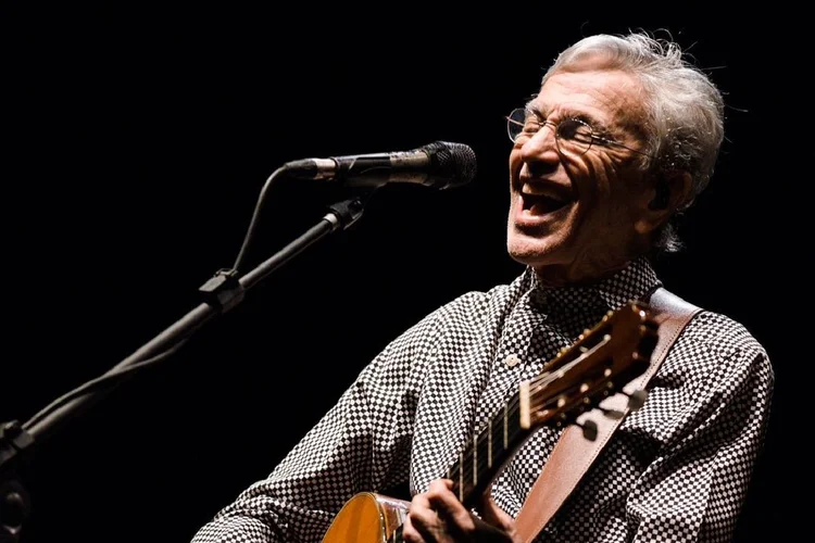 Caetano Veloso e Maria Bethânia farão shows em diversos estados do Brasil (Redes Sociais/Reprodução)