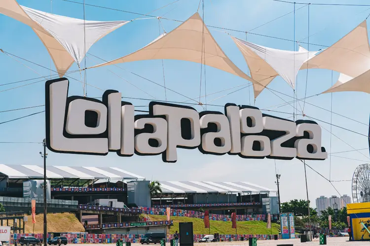 Roda-gigante, brindes, degustações, espaços para fotos e videogames estão entre as atrações de marcas no Lollapalooza 2024 (Divulgação/Lollapalooza)