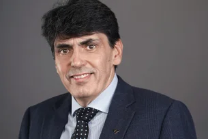 Mercado ainda tem dúvidas sobre como recolher IOF de cooperativas e de VGBL, diz CEO do Sicoob