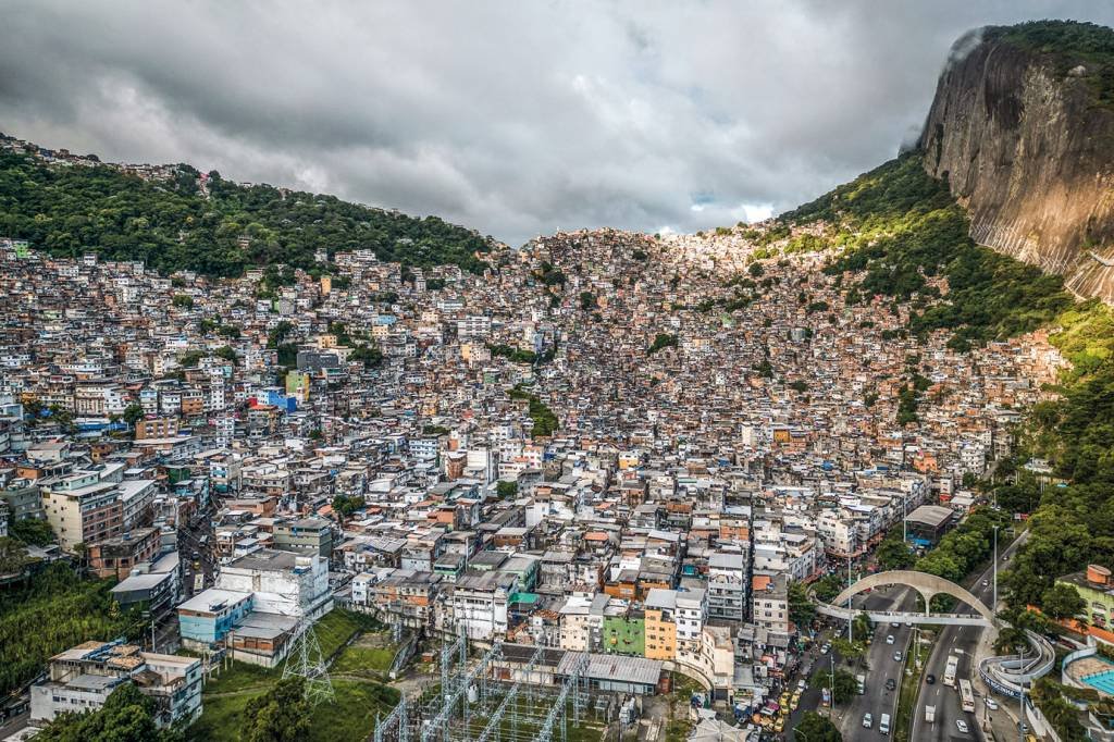 A produtividade total dos fatores e a falta de eficácia governamental