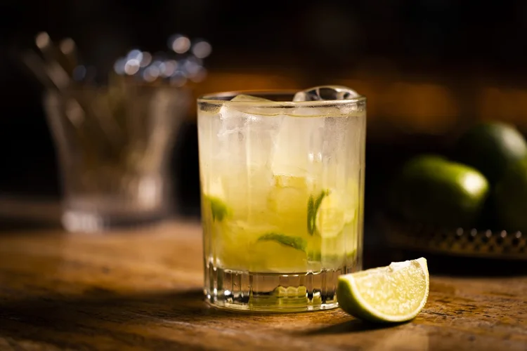 Caipirinha também pode ser feita com pisco, apontam os chilenos (Mário Rodrigues/Divulgação)