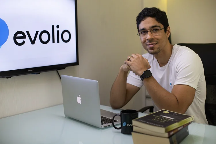 Guilherme Lopes, especialista em investimentos (CEA), sócio-fundador da Evolio Consultoria de Investimentos e Consultor CVM