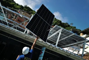 Brasil registra 245 mil novas instalações em energia solar em 2025, aponta pesquisa