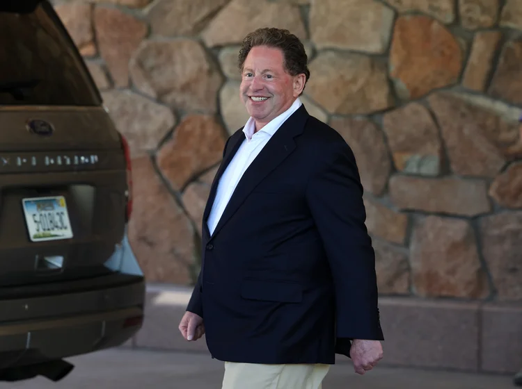 Bobby Kotick: ex-CEO enfrentou acusações de assédio (Photo by Kevin Dietsch/Getty Images)