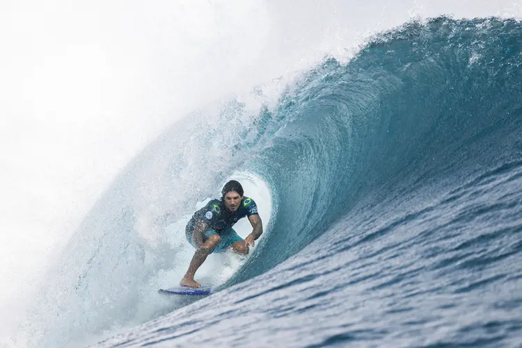Gabriel Medina garantiu vaga direta nas oitavas de final do surfe (Ryan Pierse / Equipe/Getty Images)