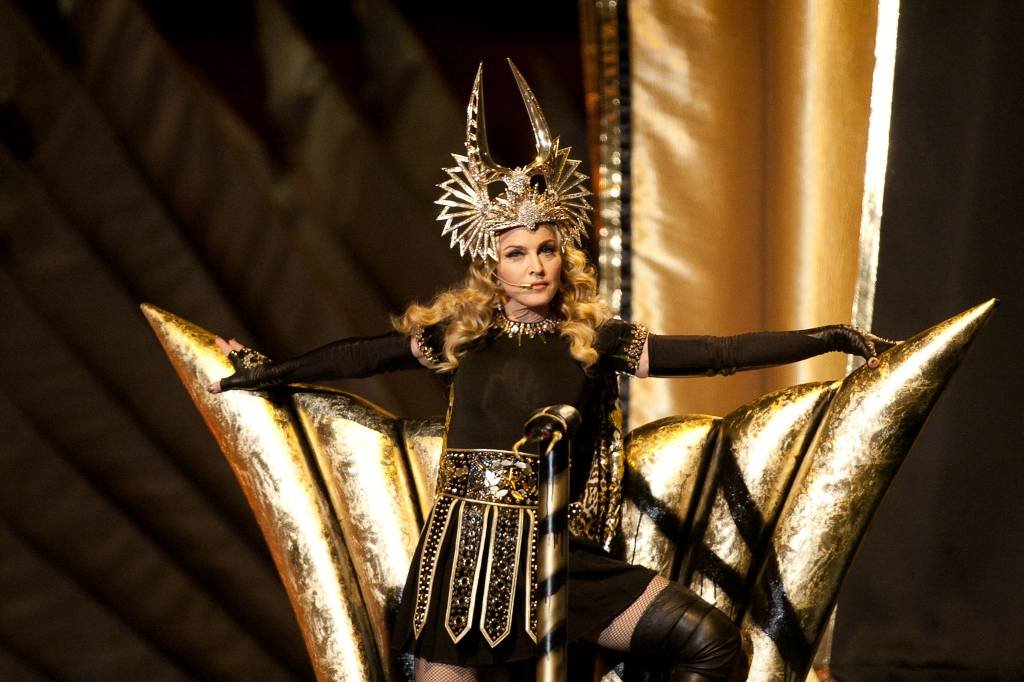 Madonna no Brasil? Cantora pode fazer show gratuito em Copacabana em maio