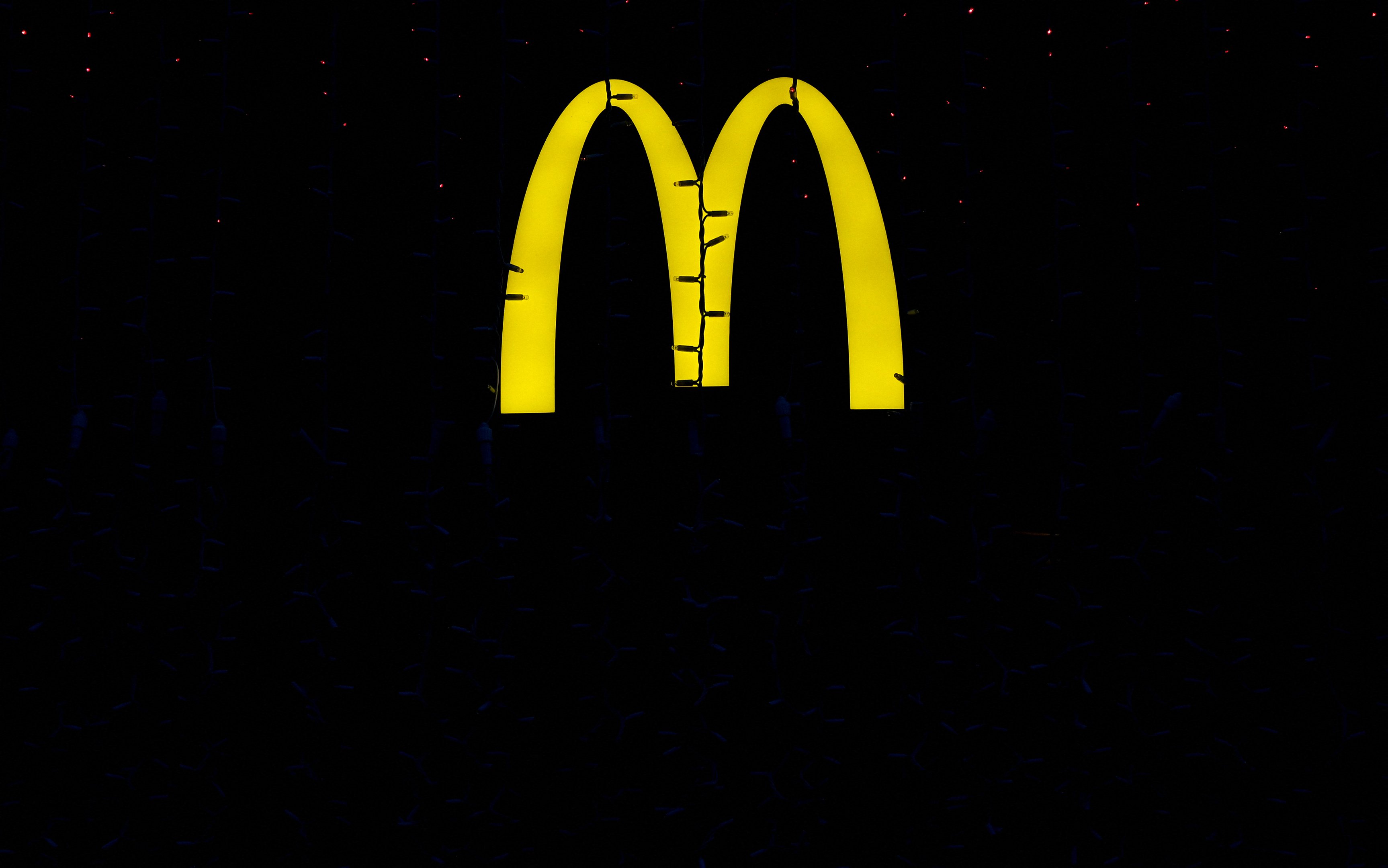 This picture taken in Paris on March 3, 2024 shows the logo of US multinational fast food chain McDonald's. (Photo by Stefano RELLANDINI / AFP) (Photo by STEFANO RELLANDINI/AFP via Getty Images)