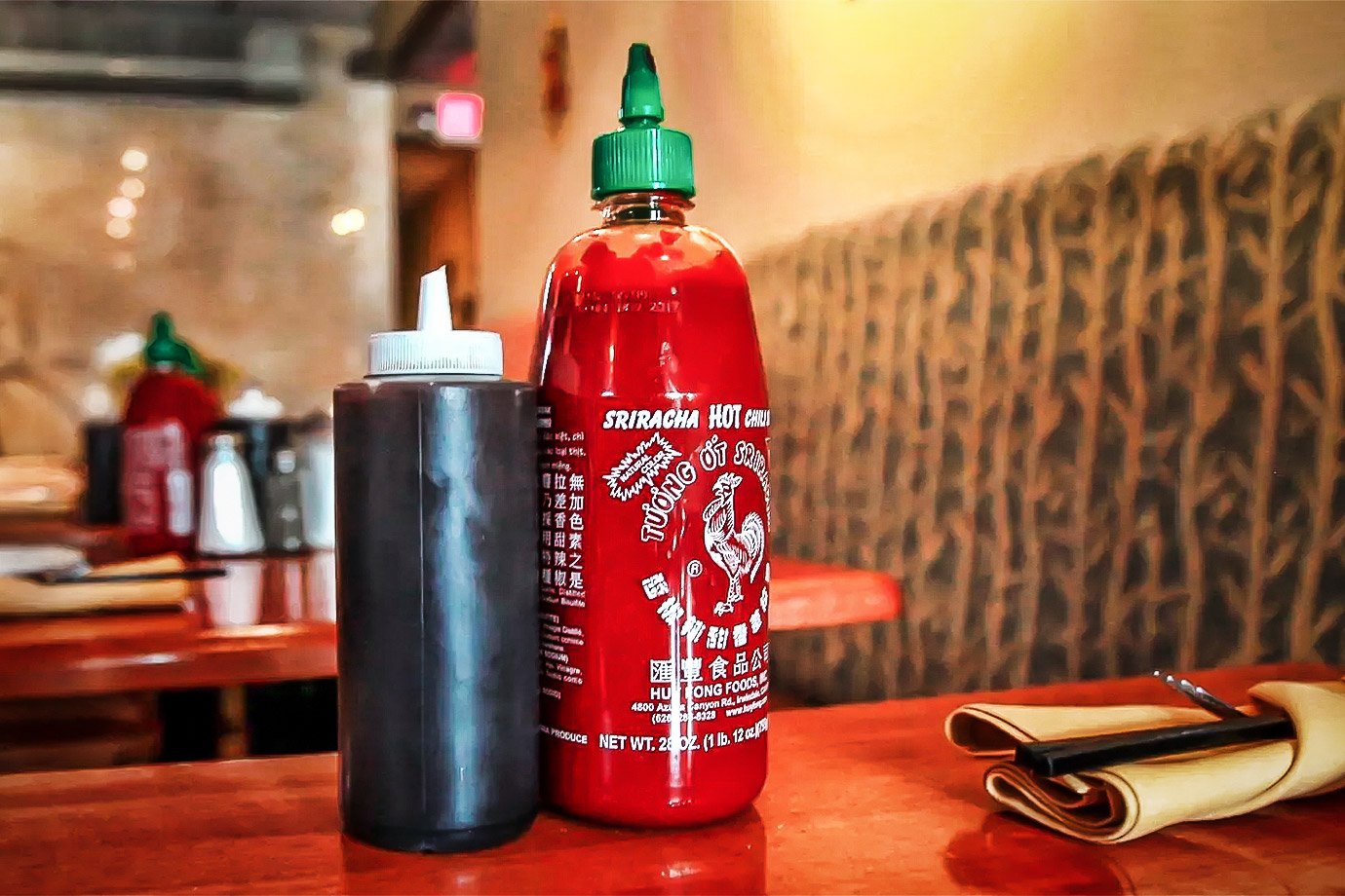 Pimenta, divórcio e falência: a história do sumiço do molho sriracha