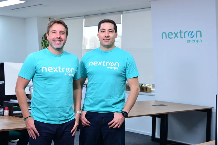 Ivo Pitanguy e Roberto Hashioka, da Nextron: queremos chegar a 50.000 clientes no fim do ano (Nextron/Divulgação)