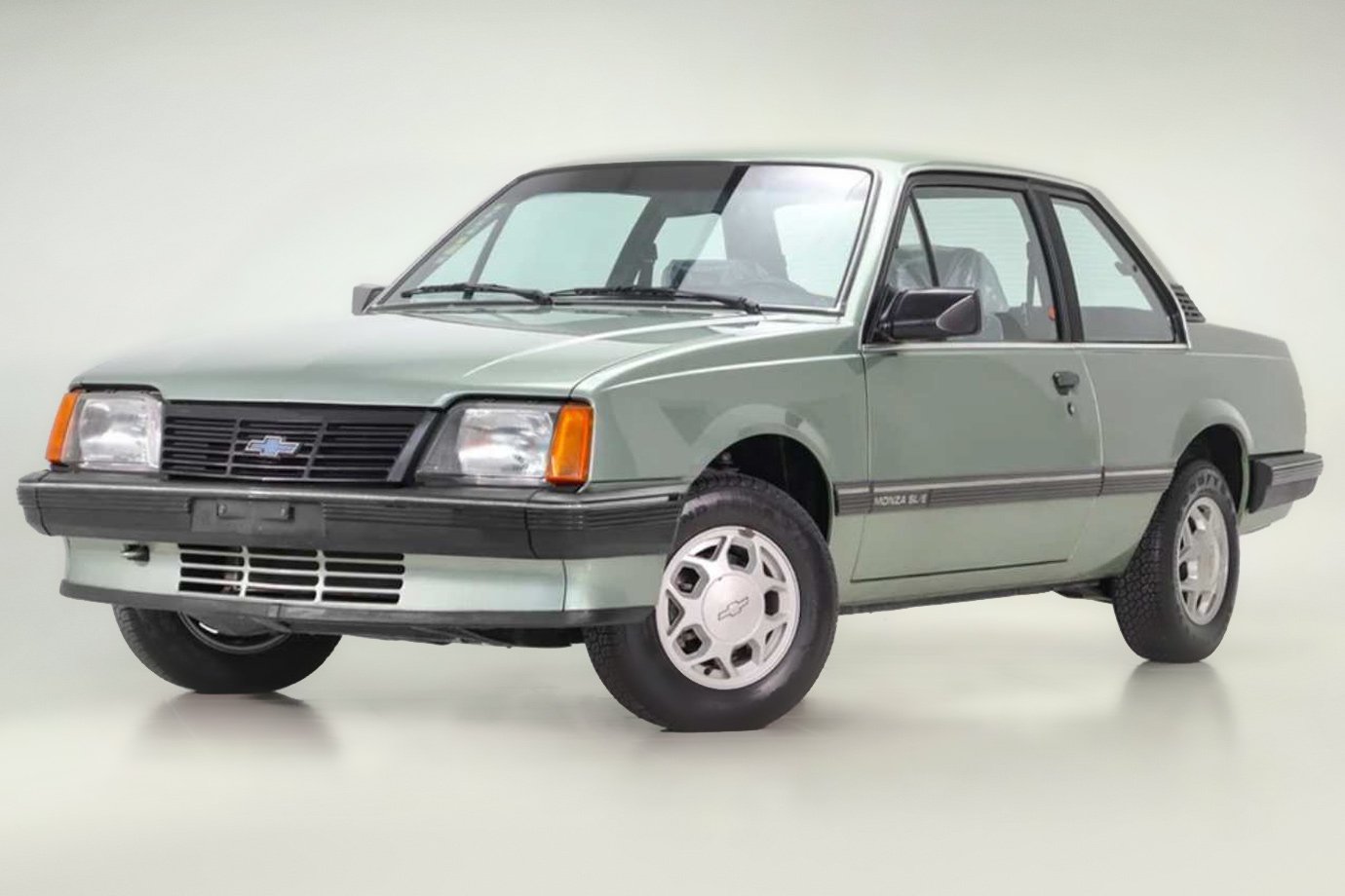É da década de 70? Veja o carro mais vendido no ano em que você nasceu