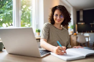 Imagem referente à matéria: Como usar métodos de aprendizagem ativa para estudar melhor e aprender matérias difíceis