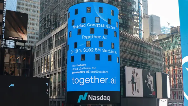 Together AI: empresa levantou US$ 102,5 milhões em financiamento