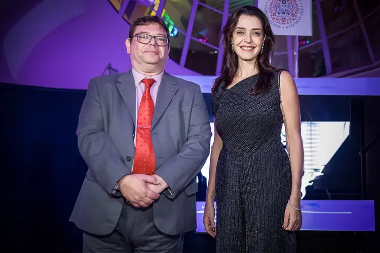 Fábio Caldas, atual CEO da Britcham, e Ana Paula Vitelli, que entra para o Conselho da instituição  (Britcham/Divulgação)