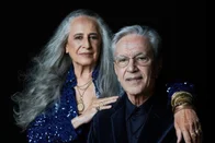 Imagem referente à notícia: Caetano Veloso e Maria Bethânia anunciam novas datas da turnê pelo Brasil